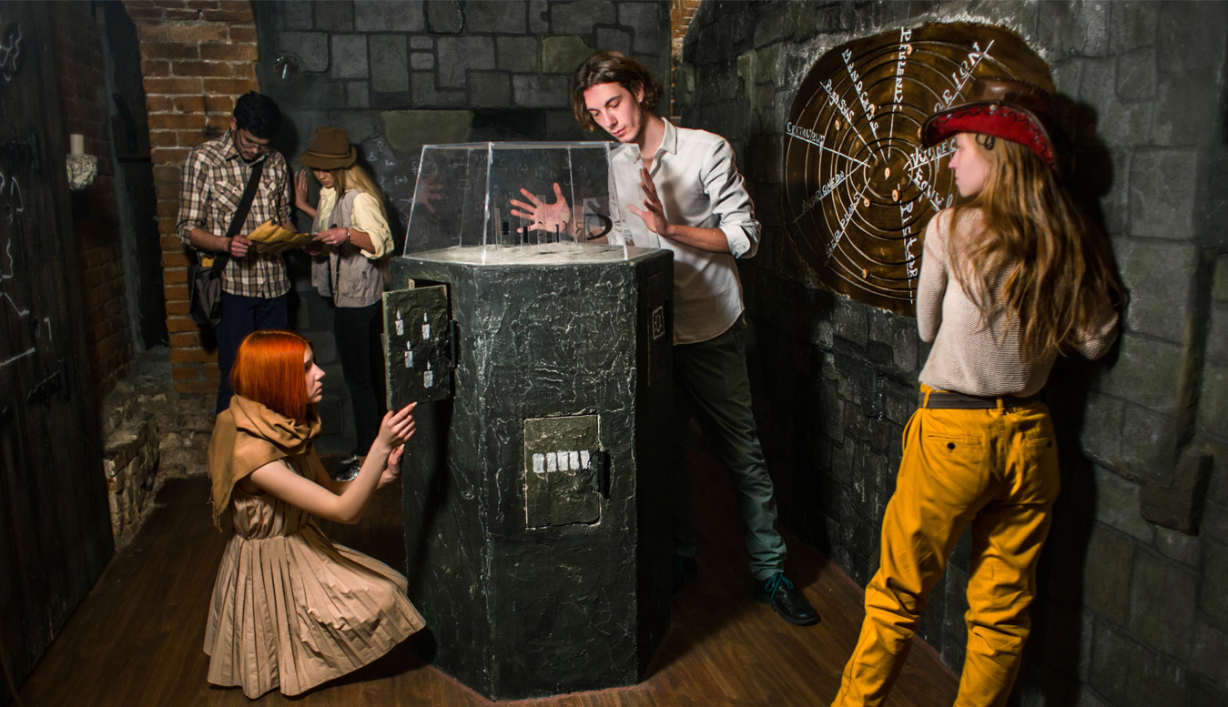 Phantom Key Escape immersive puzzle adventure scene